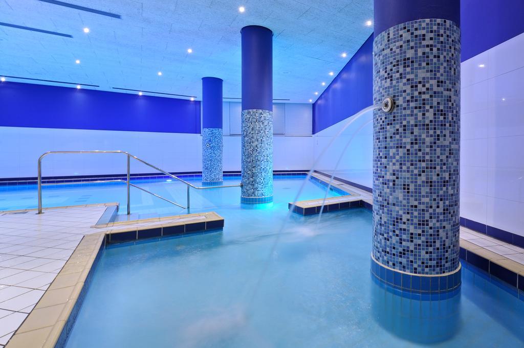 Van Der Valk Theaterhotel Almelo Exterior photo